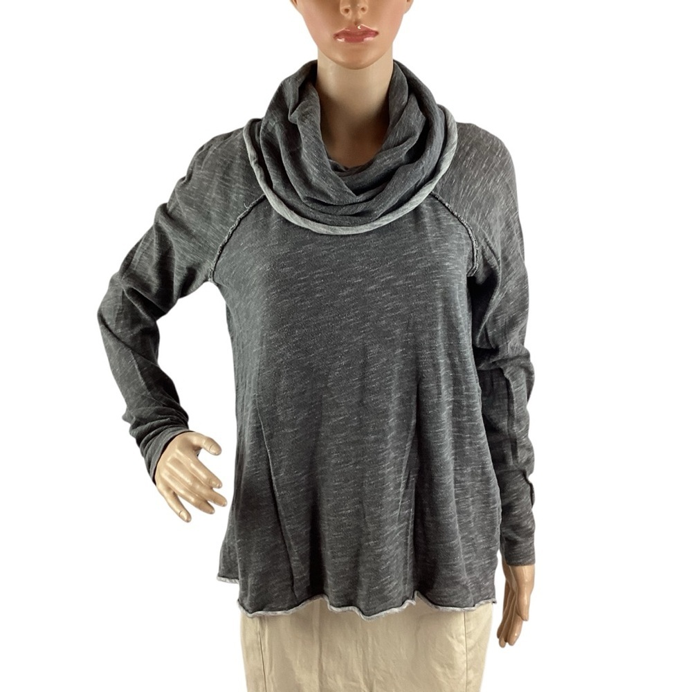 FP Beach One Body Cocoon Cowl Neck Pullover Gray Size XS/S